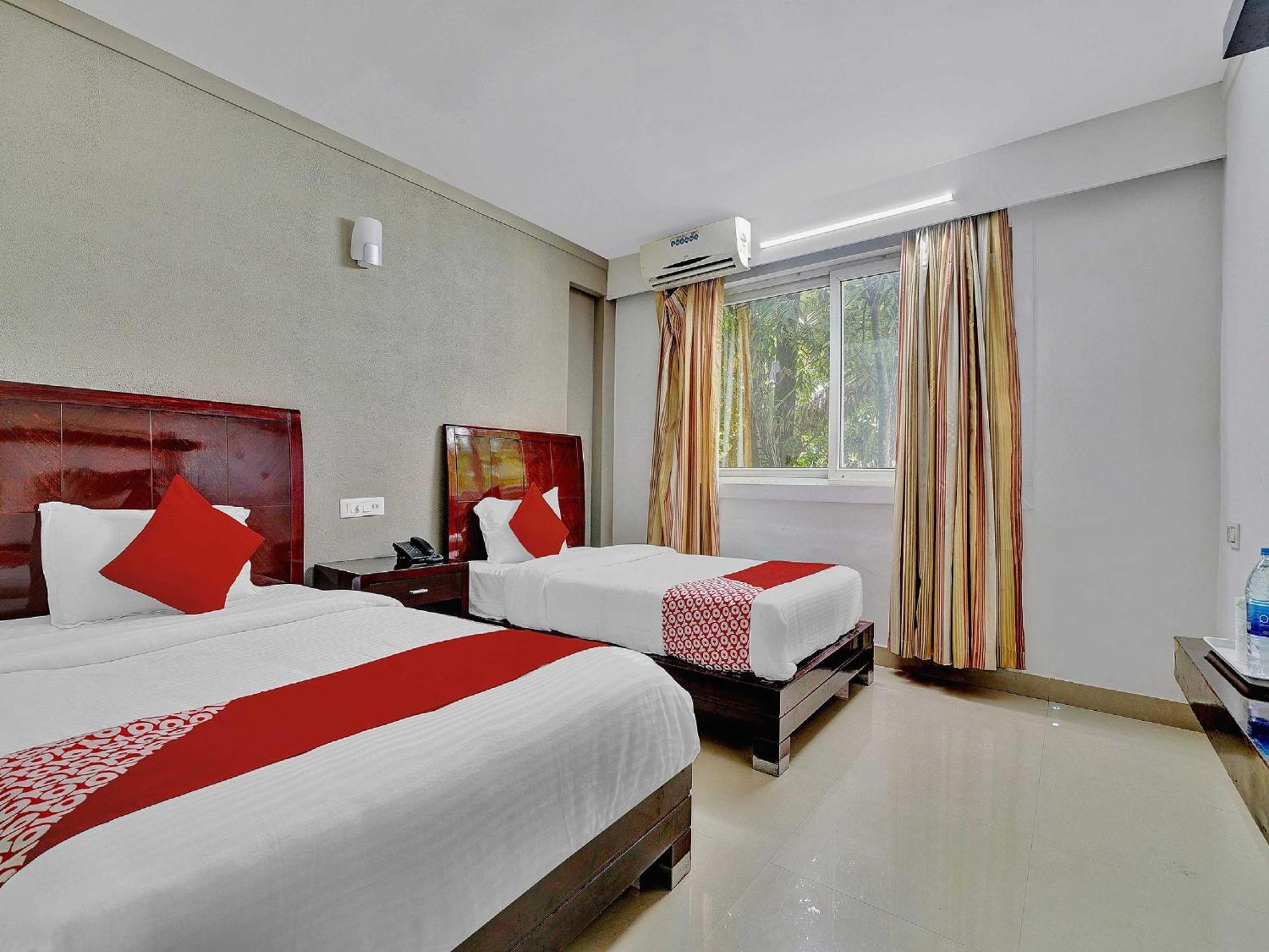 Hotel O Aec Residency Марарикулам Экстерьер фото